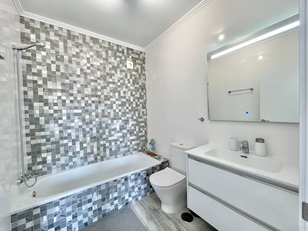 Paulmarie Apartment Gigantes Ocean Lounge プエルト・デ・サンティアゴ エクステリア 写真