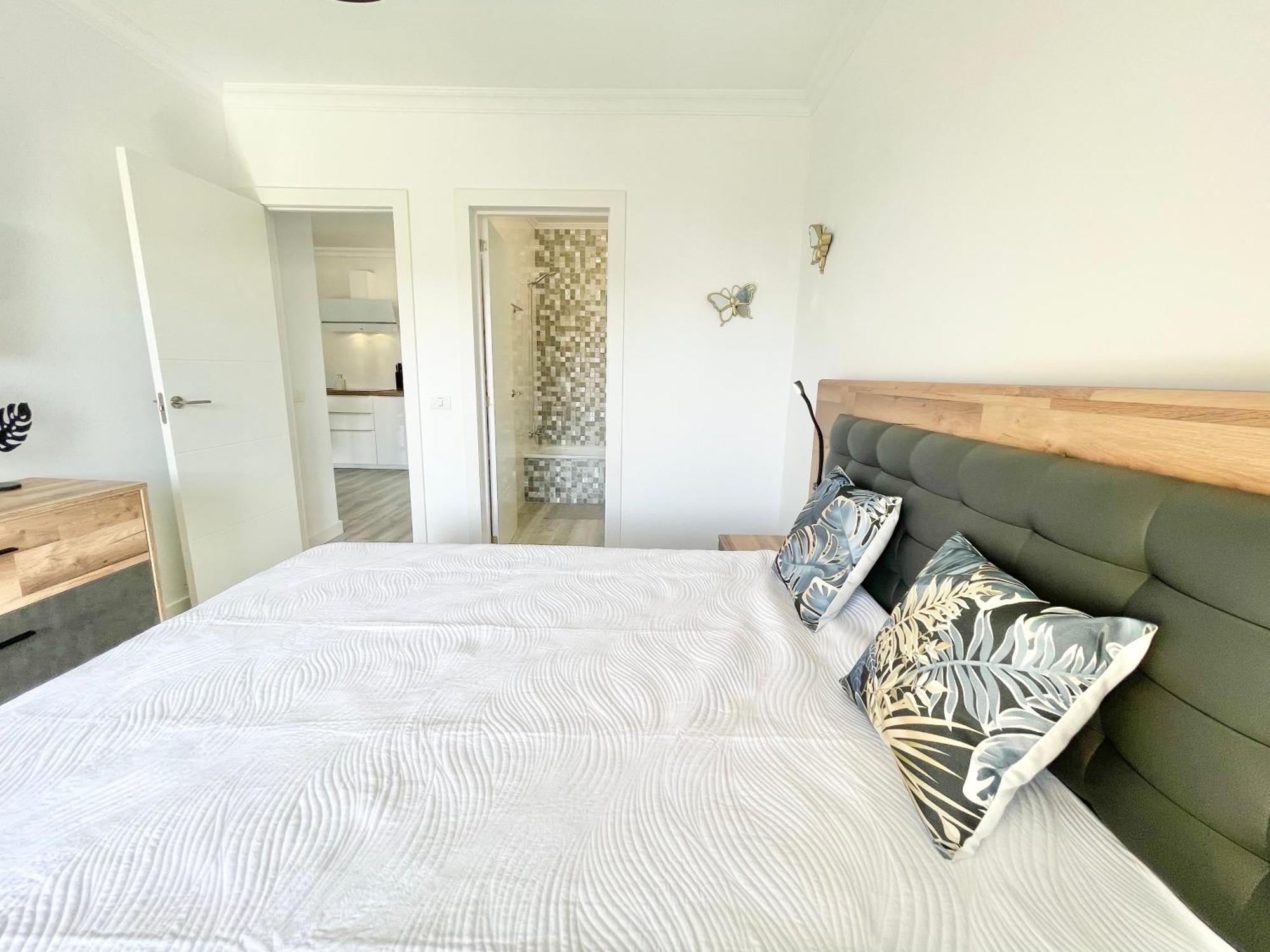 Paulmarie Apartment Gigantes Ocean Lounge プエルト・デ・サンティアゴ エクステリア 写真